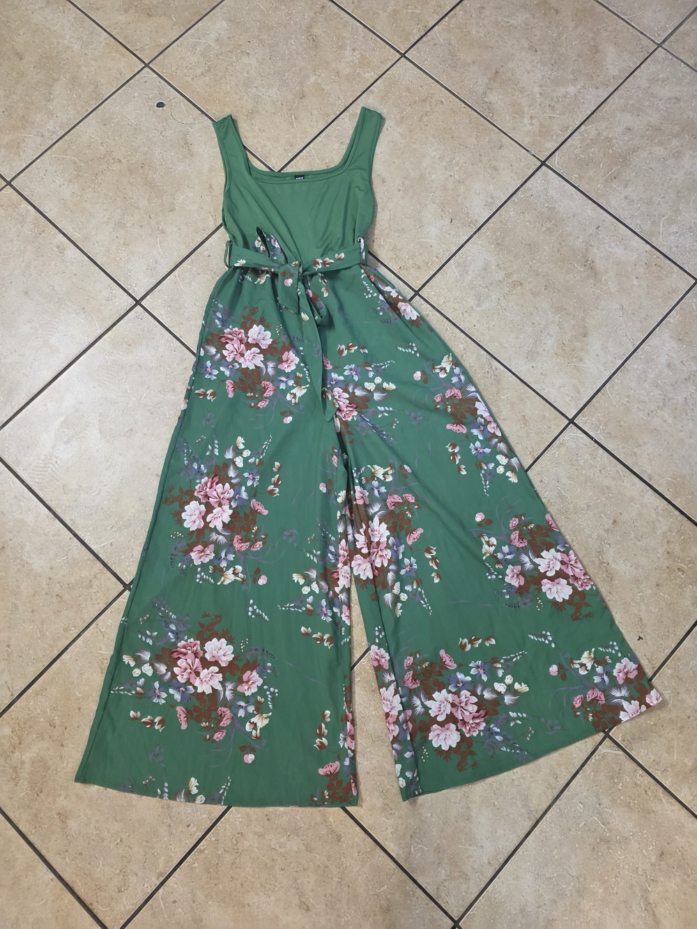 SHEIN Green Floral Wide-Leg Jumpsuit with Tie Waist